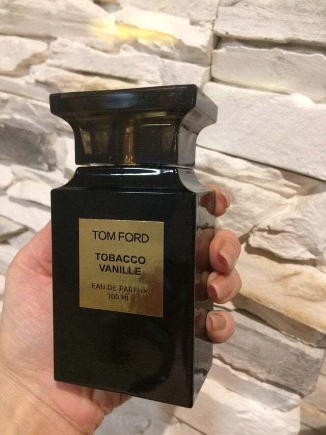 Том форд ваниль летуаль. Tom Ford Tobacco. Tom Ford Tobacco Vanille 100ml fake. Tom Ford Tobacco Vanille в руке. Tom Ford Tobacco Vanille 100ml в руках.